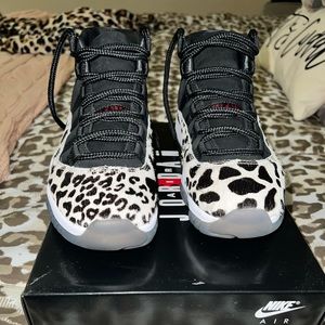 Jordan Women's Sneakers - Black, White, and Red